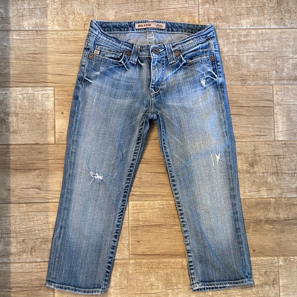 Big Star Denim - Big Star Blue Denim Jean Capri with white stitching